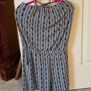 Cabi shorts jumpsuit size Small.  EUC